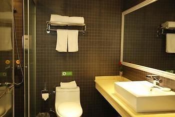 Motel 168 Shanghai Nanhui Huinan Subway Station المظهر الخارجي الصورة