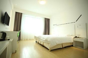 Motel 168 Shanghai Nanhui Huinan Subway Station المظهر الخارجي الصورة